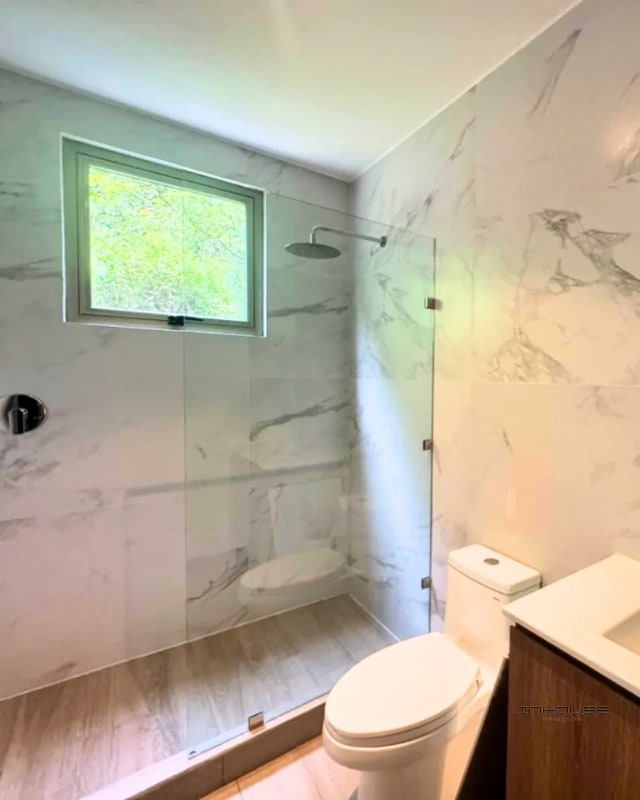 APARTAMENTO EN RENTA ZONA 13 IRIDIA CON TERRAZA - 8