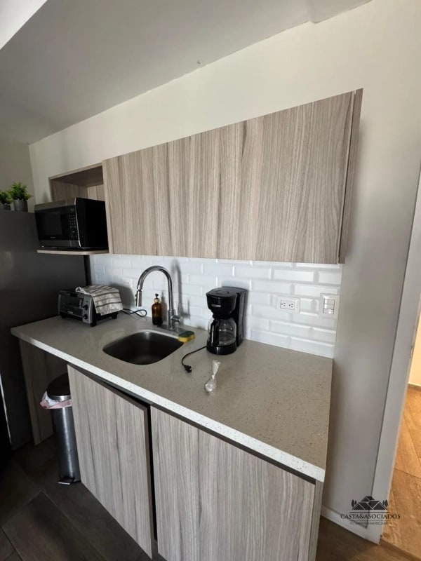 APARTAMENTO EN VENTA ZONA 13 - 8