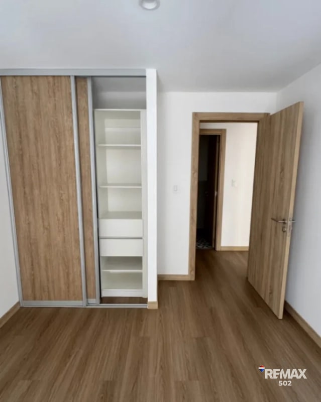 Apartamento en Alquiler - Vivo 4 — Apartamento en Alquiler en Vivo Zona 4, Zona 4, Guatemala, Ciudad — foto 6 de 8