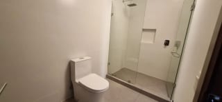 Apartamento en Alquiler Zona 14 — Apartamento en Alquiler en Vistana, Zona 14, Guatemala, Ciudad — miniatura 15 de 16