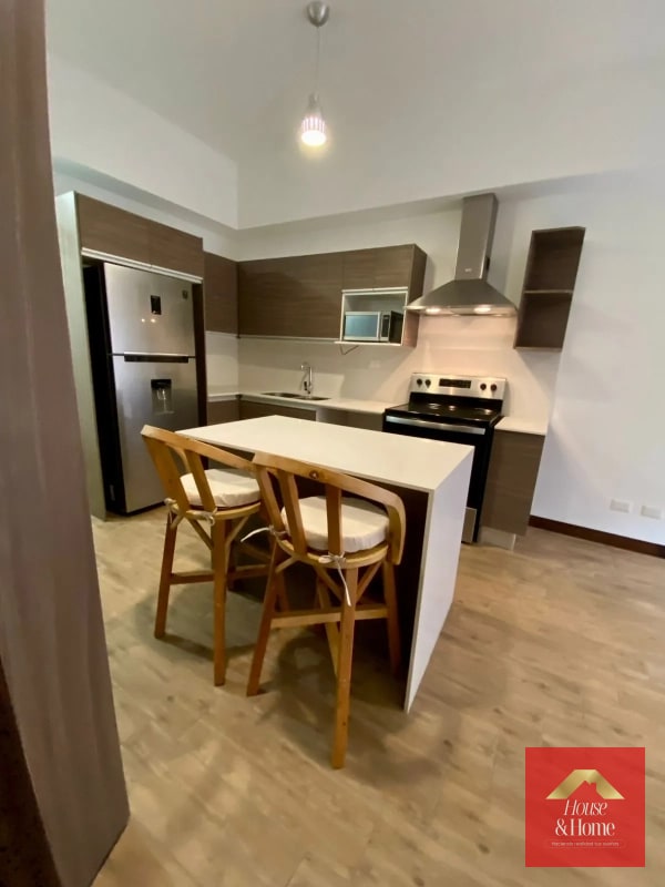 Apartamento amueblado en venta zona 10 - Actualmente rentado - 4