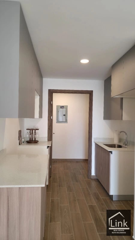 ALQUILER DE APARTAMENTO ZONA 14 PARQUE 14 - 2