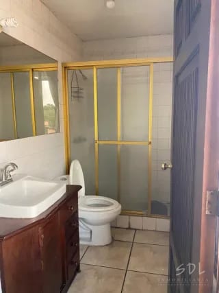 Zona 9 cerca Plaza España — Apartamento en Alquiler en Zona 9, Guatemala, Ciudad — miniatura 5 de 10