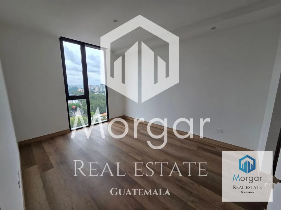 Apartamento en Alquiler en Zona 15 de 2 Dormitorios en $1,660 - 3