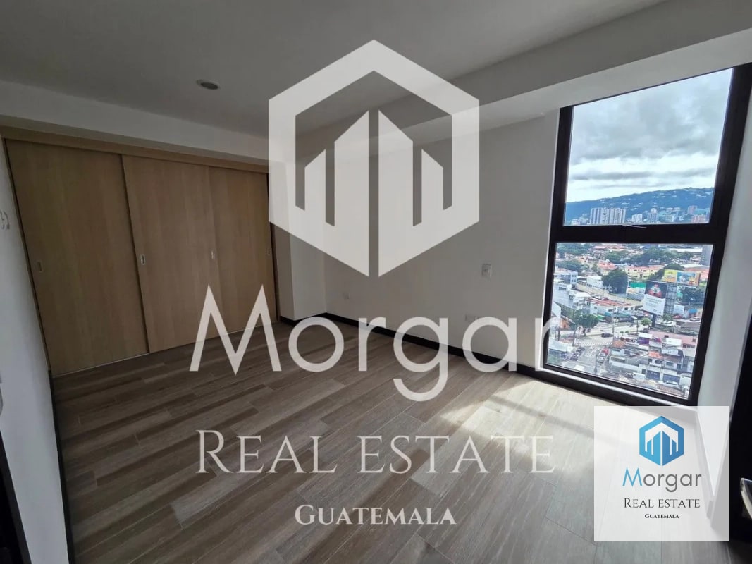 Apartamento en Alquiler en Zona 10 de 2 Dormitorios en $908 - 6