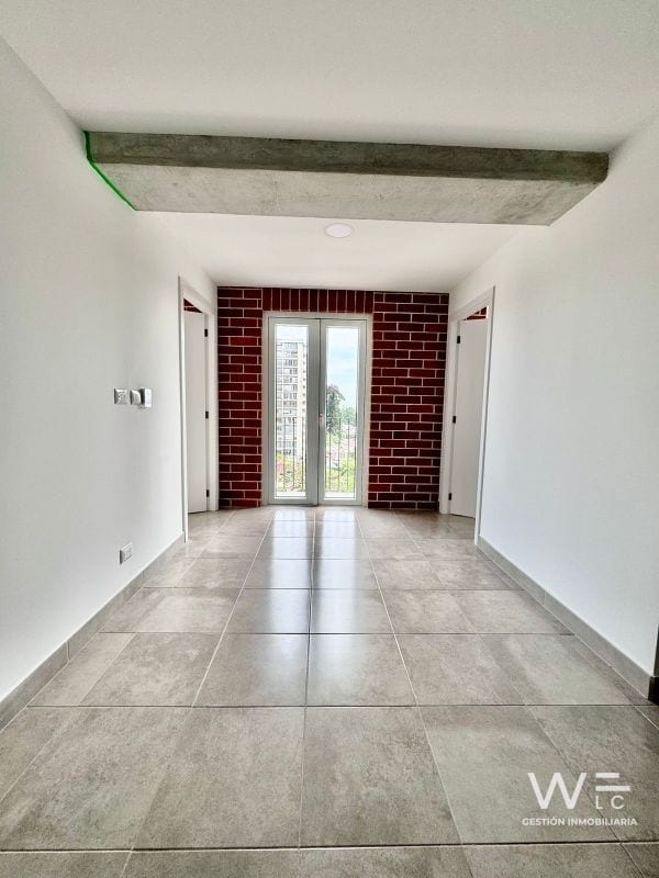 VENDO APARTAMENTO ZONA 10 CODIGO: 1001-R-470 — Apartamento en Venta en Fiamene, Zona 10, Guatemala, Ciudad — foto 1 de 14