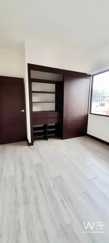 VENDO APARTAMENTO ZONA 14 NOVUS - 10