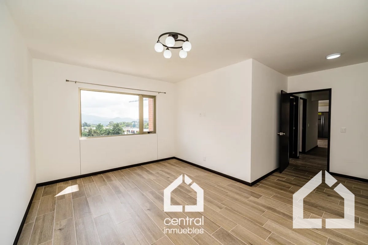 Amplio y moderno apartamento de 3 habitaciones en RENTA en Segheria zona 14 - 4