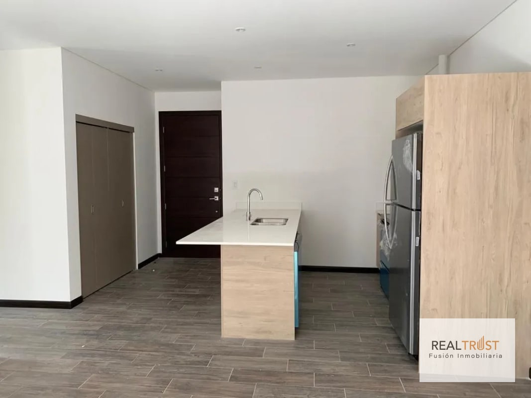 Renta Apartamento en Lirios de Cayala - 14