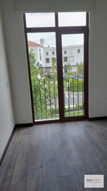 Renta Apartamento en Lirios de Cayala - 10