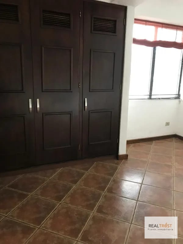 Apartamento en renta zona 15 Vh1 REMODELADO — Apartamento en Alquiler en Zona 15, Guatemala, Ciudad — foto 9 de 13