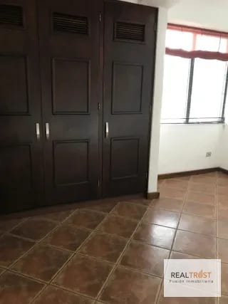 Apartamento en renta zona 15 Vh1 REMODELADO — Apartamento en Alquiler en Zona 15, Guatemala, Ciudad — miniatura 9 de 13