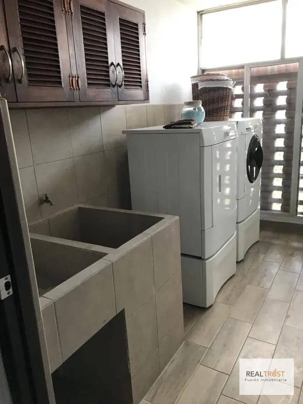 Apartamento en renta zona 15 Vh1 REMODELADO — Apartamento en Alquiler en Zona 15, Guatemala, Ciudad — foto 3 de 13