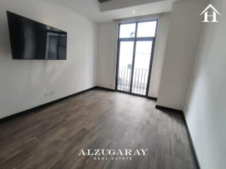 APTO. ELEGANTE CON BALCÓN -3 HAB/ LIRIOS DE CAYALÁ, Z. 16 — Apartamento en Alquiler en Lirios de Cayalá I, Zona 16, Guatemala, Ciudad — miniatura 3 de 11