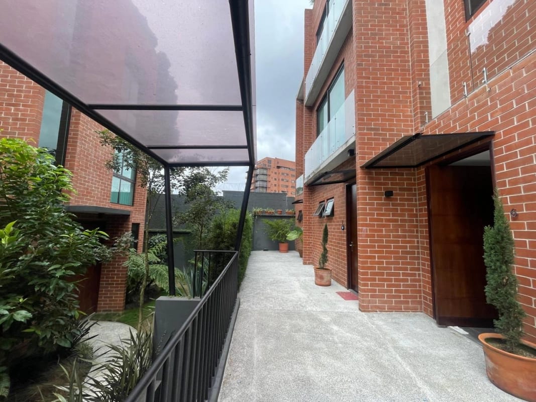 APARTAMENTO RENTA ZONA 15 Vista hermosa 1 , 3 Dormitorios, 3 niveles , 140 Mts2 $1,750 incluye mant e iva — Apartamento en Alquiler en Vista Hermosa I, Zona 15, Guatemala, Ciudad — foto 12 de 12