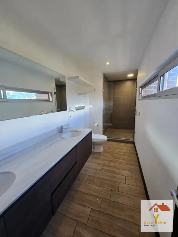 Apartamento en alquiler zona 10 amueblado Ferrara 10 — Apartamento en Alquiler en Zona Pradera, Zona 10, Guatemala, Ciudad — foto 10 de 14