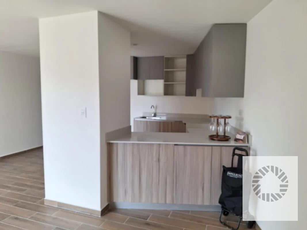 Vendo Apartamento Parque 14 — Apartamento en Venta en Parque 14, Zona 14, Guatemala, Ciudad — foto 13 de 14
