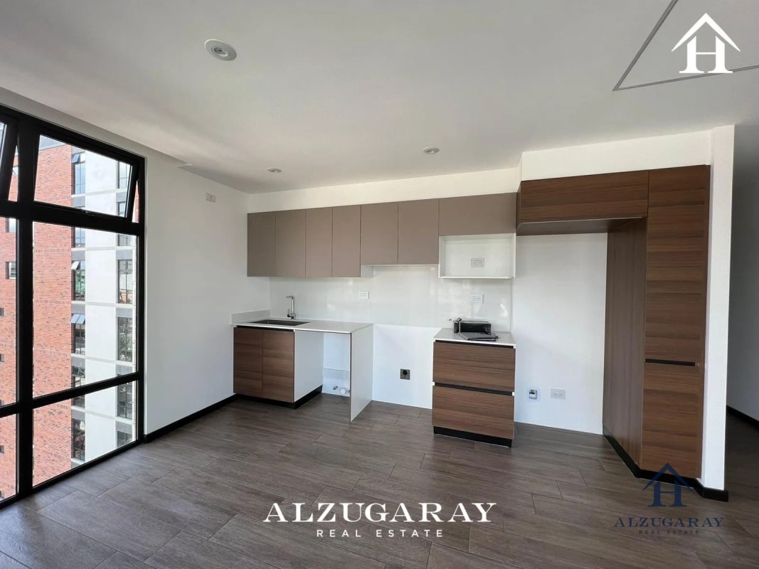 APTO NIVEL ALTO C/ VISTA 2 HAB. / EDIFICIO IQ10 Z.10 - 8