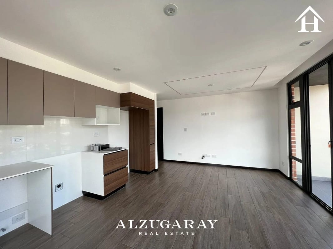APTO NIVEL ALTO C/ VISTA	 2 HAB. / EDIFICIO IQ10 Z.10 — Apartamento en Venta en Zona 10, Guatemala, Ciudad — foto 6 de 10