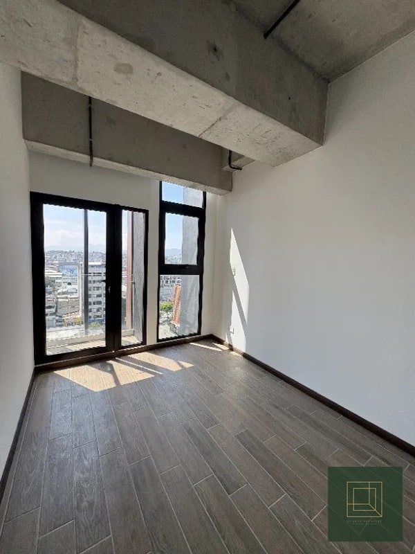 Apartamento en renta en edificio Séptimo zona 4 - 4