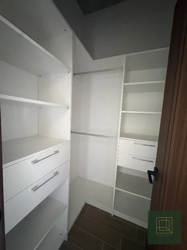 Apartamento en renta en edificio Séptimo zona 4 - 2