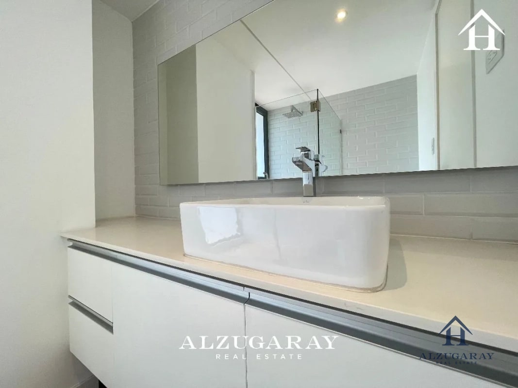 APTO MODERNO C/VISTA ESPECTACULAR  3 HAB. /2 BALCONES / EDIF QUO ZONA 4 - 2