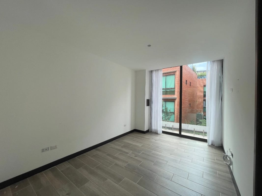 APARTAMENTO RENTA ZONA 15 Vista hermosa 1 , 3 Dormitorios, 3 niveles , 140 Mts2 $1,750 incluye mant e iva — Apartamento en Alquiler en Vista Hermosa I, Zona 15, Guatemala, Ciudad — foto 6 de 12