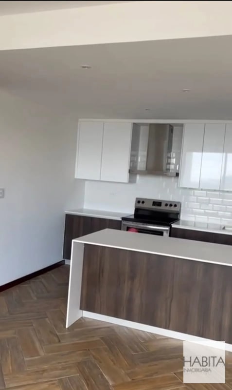Apartamento en Venta y/o Renta zona 10 - 10