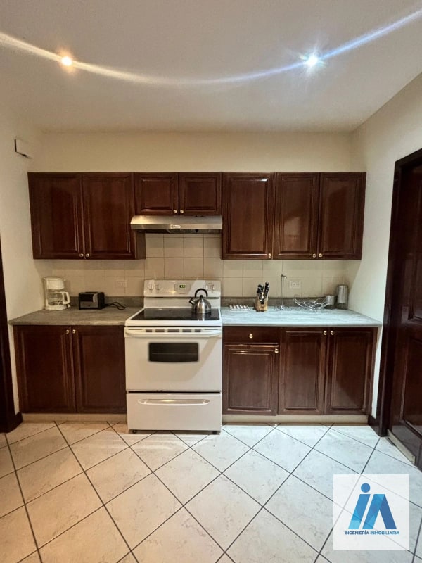 APARTAMENTO AMUEBLADO EN ALQUILER O VENTA📍Edificio Milenia, zona 10 - 7