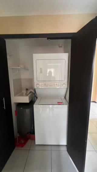 ALQUILER APARTAMENTO AMUEBLADO ZONA 4 MIXCO — Apartamento en Alquiler en Vistas de la floresta, Zona 4 Mixco, Guatemala, Ciudad — miniatura 7 de 16