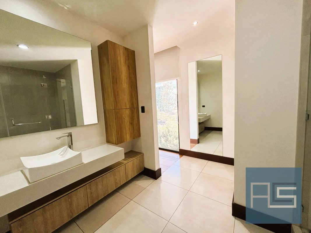 *APARTAMENTO MODERNO Y AMPLIO DE 2 NIVELES EN VENTA EN ZEN CAYALÁ* - 4