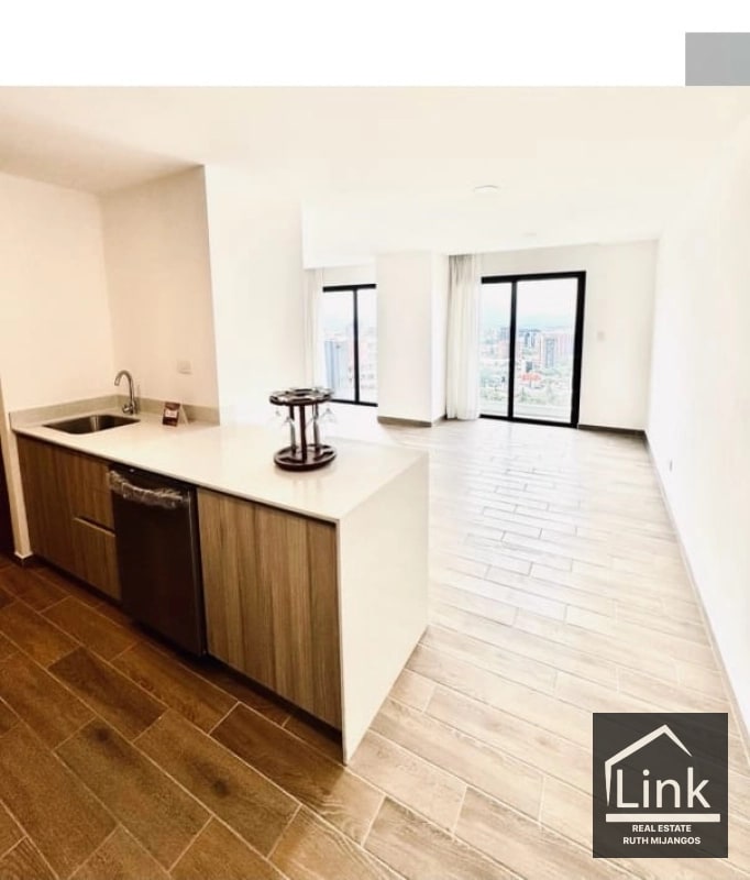 RENTA O VENTA de Apartamenro zona 14 - 11