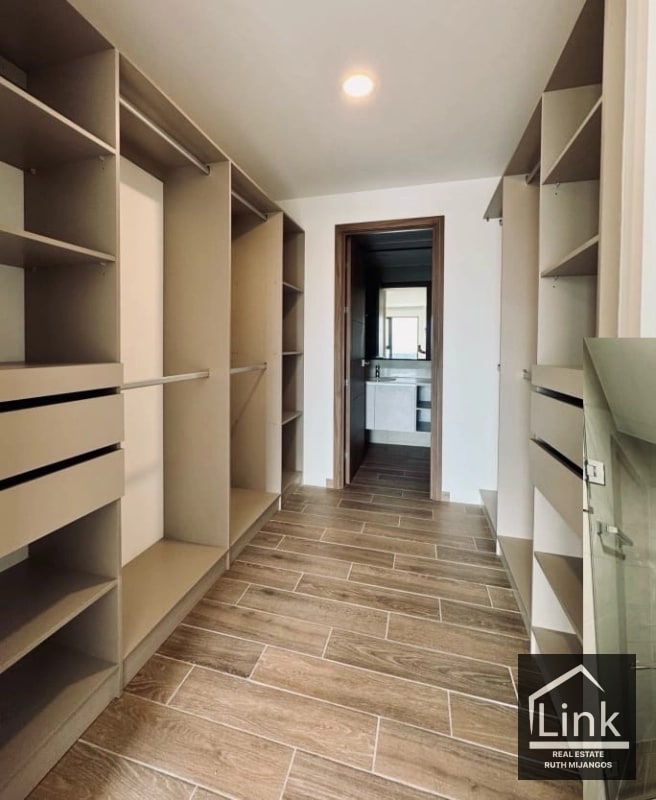 RENTA O VENTA  de Apartamenro zona 14 - 6