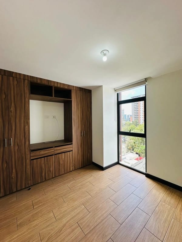 Venta Apartamento en Torre Praga, Zona 10 — Apartamento en Venta en Zona 15, Guatemala, Ciudad — foto 3 de 8