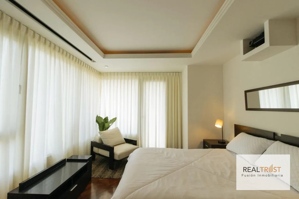 Apartamento AMUEBLADO EN RENTA zona 10 - 4