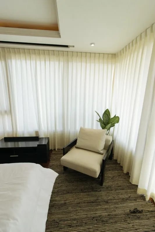 Apartamento en Renta Zona 10 — Apartamento en Alquiler en Zona 10, Guatemala, Ciudad — foto 3 de 7