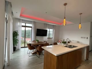Apto amoblado en renta en LIRIOS DE CAYALÁ zona 16 — Apartamento en Alquiler en Lirios de Cayalá II, Zona 16, Guatemala, Ciudad — miniatura 8 de 10