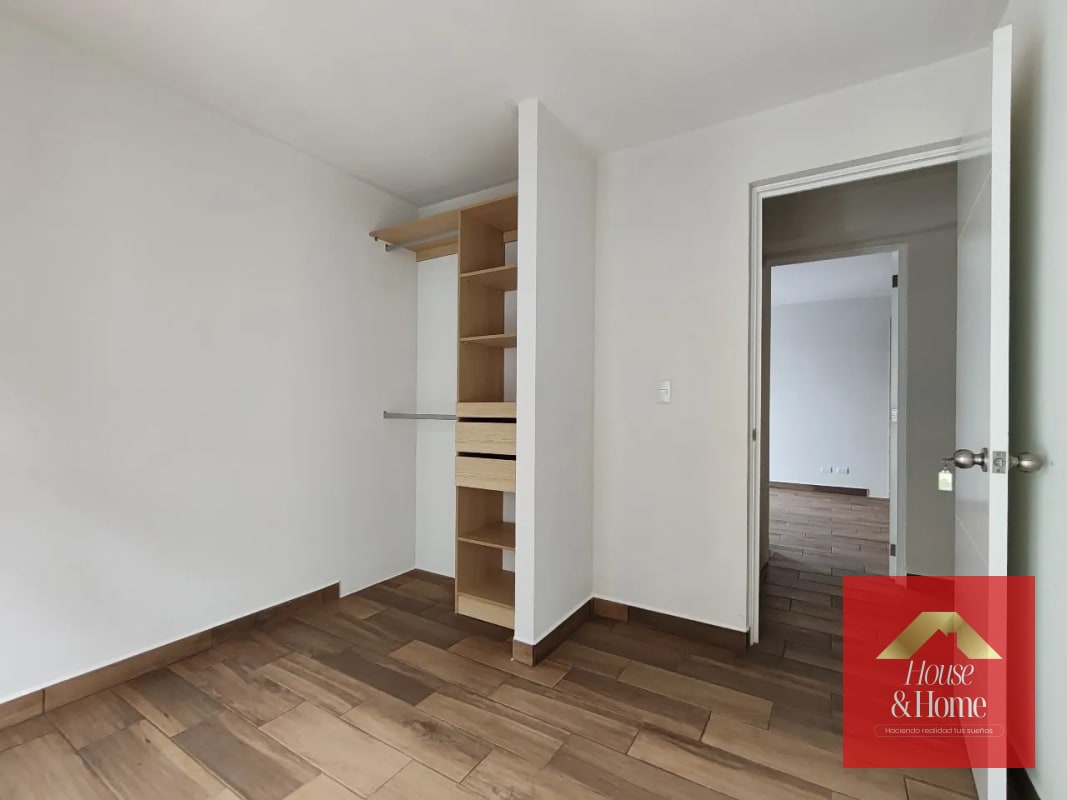 Apartamento en venta zona 16 - Lares (C) - 6
