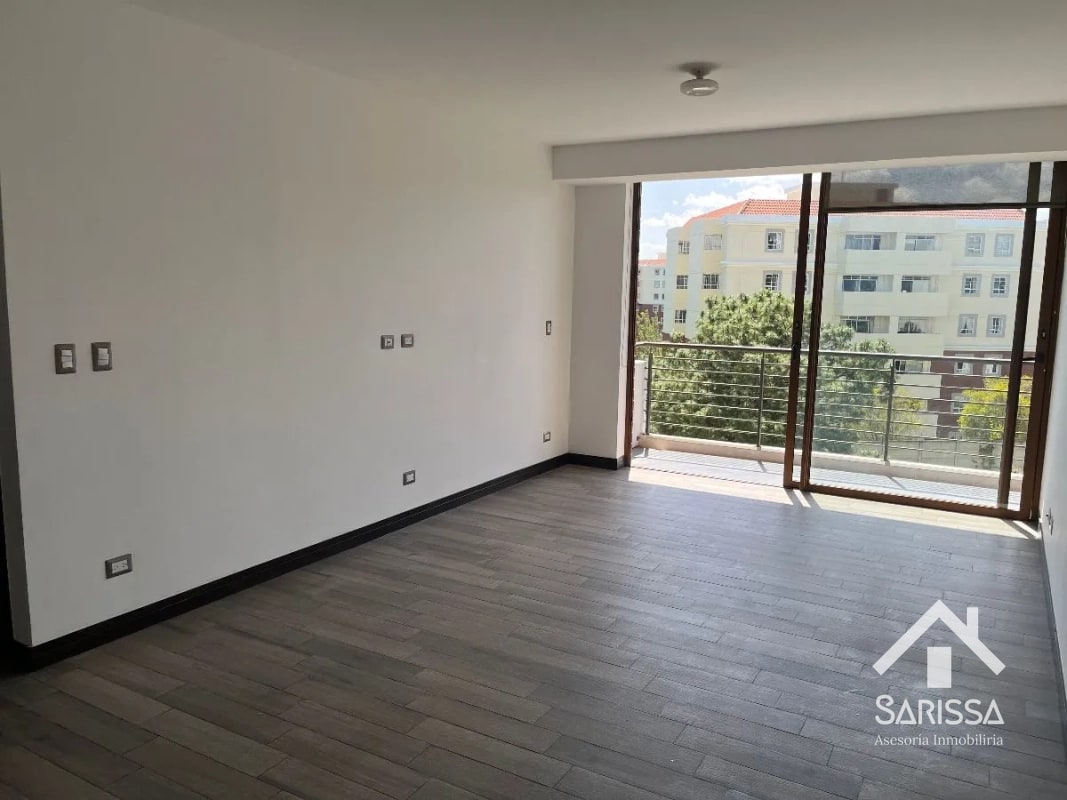 APARTAMENTO EN VENTA ZONA 16 - 8