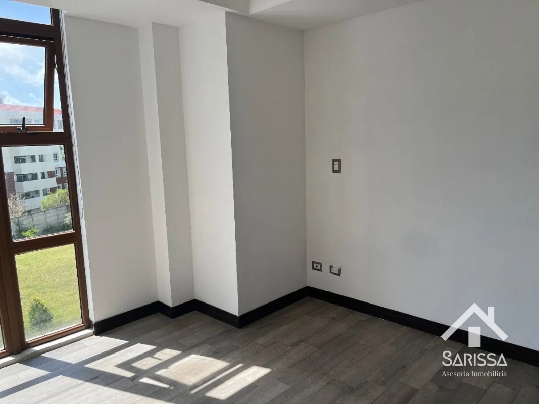 APARTAMENTO EN VENTA ZONA 16 - 5