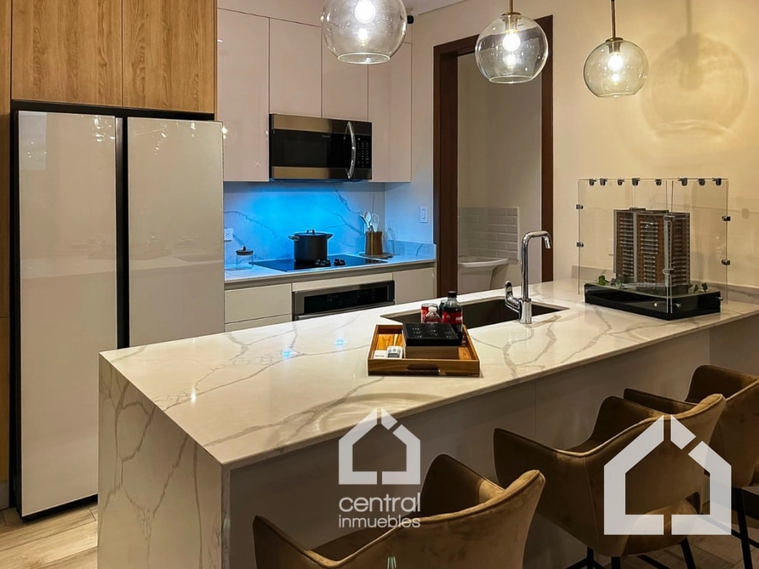 Apartamento de 2 habitaciones en excelente ubicación en Ferré 10, zona 10 - 12