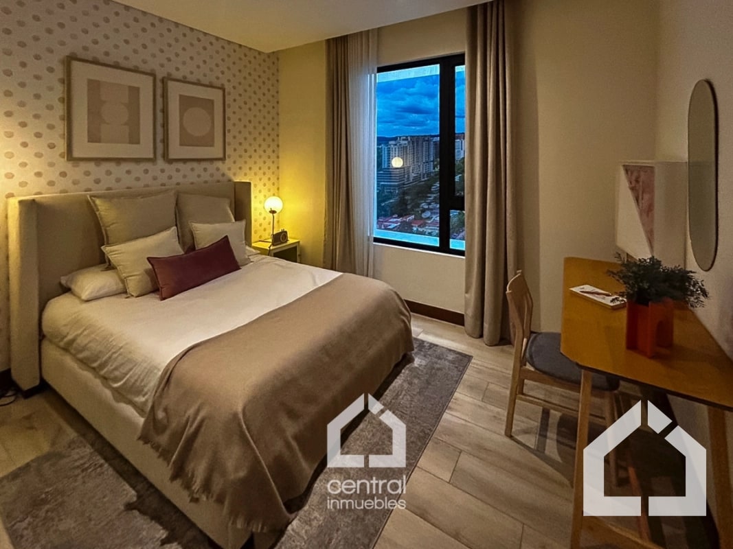 Apartamento de 2 habitaciones en excelente ubicación en Ferré 10, zona 10 - 11