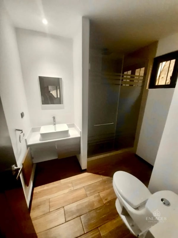 Zona 16 • Apartamento en renta • Edificio Natur Premium - 10