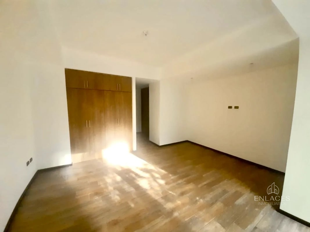 Zona 16 • Apartamento en renta • Edificio Natur Premium - 3