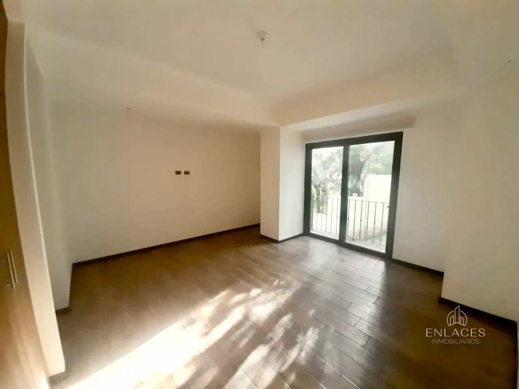 Zona 16 • Apartamento en renta • Edificio Natur Premium - 1