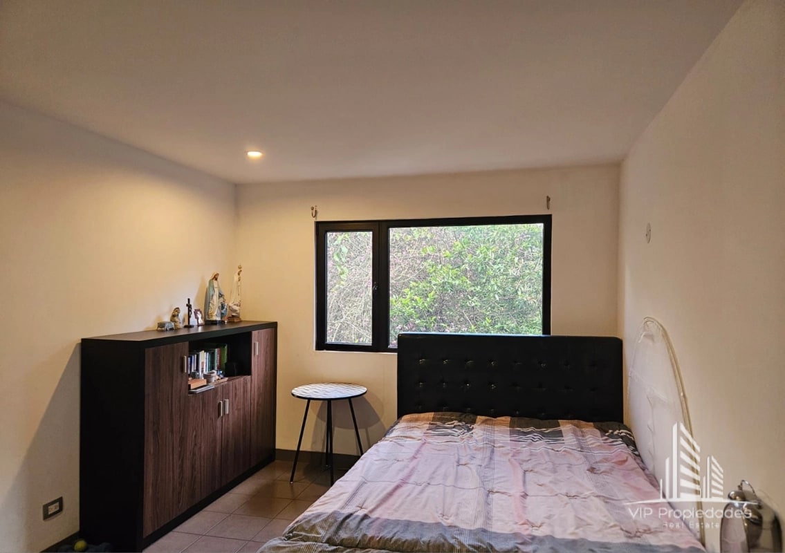 VH I zona 15, apartamento en venta - 1