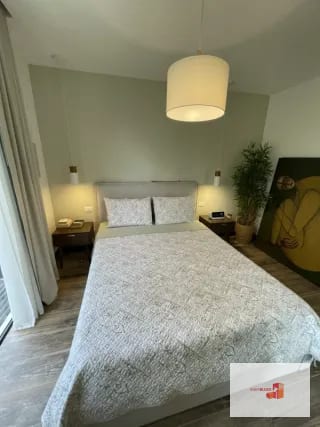 Apartamento amplio 1 dormitorio con sala fam y estudio incorporados - zona 16 Kanajuyu — Apartamento en Venta en Kanajuyú, Zona 16, Guatemala, Ciudad — miniatura 2 de 13