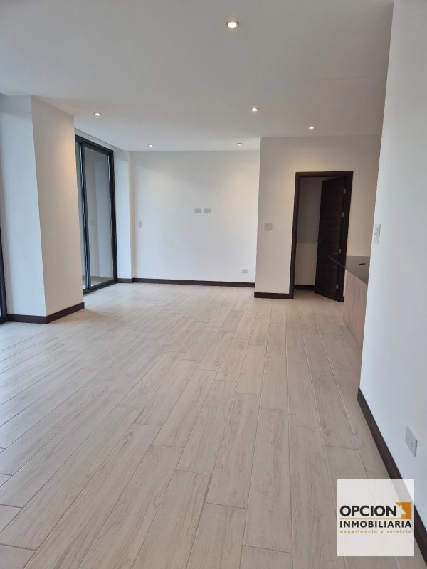 RENTO APARTAMENTO SPAZIO Z.15 2/dormitorios. - 12