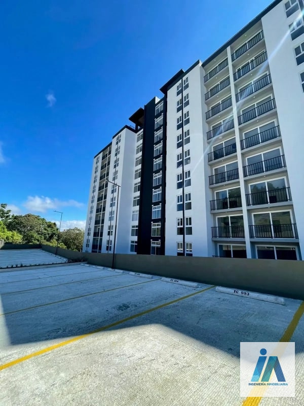 APARTAMENTO CON JARDÍN EN ALQUILER O VENTA🍃📍Edificio Bari, Km. 18.5 Carretera a El Salvador — Apartamento en Alquiler en Carretera a El Salvador, Guatemala, Ciudad — foto 2 de 11