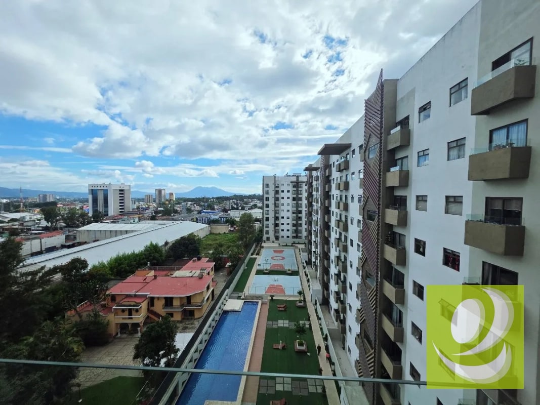 Apartamento en Venta en Di Fiori Zona 7 con patio - 3